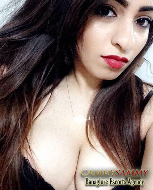 TEENAGE GIRL
